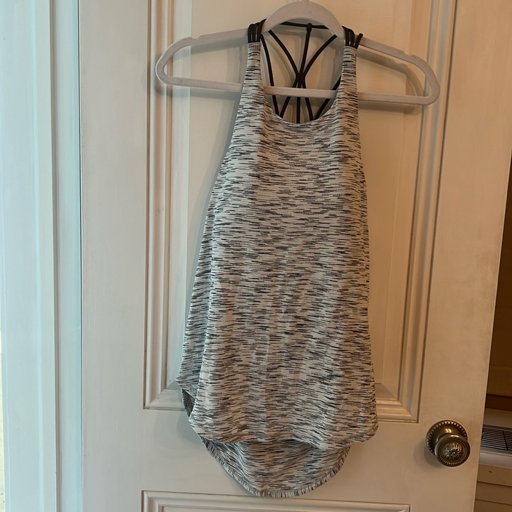 Lulu lemon tank